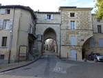 Barbentane, Porte Calendrale, erbaut 1253 am Cours Jean Baptiste Rey (25.09.2017)