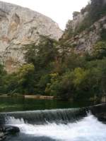 Fontaine-de-Vaucluse: die Sorgue