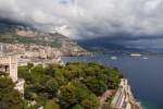 MONACO, 15.09.2008, Blick vom Muse ocanographique auf die Hafeneinfahrt von La Condamine; an diesem Tag lag die Queen Mary 2 in der Hafenbucht