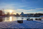 Ein frostiger Liegeplatz – am Sophienhafen in Halle (Saale).