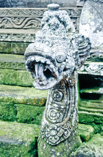 Drache am Jagaraga Tempel auf der Insel Bali in Indonesien.