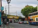 Amiens Street in Hhe von Connolly Station in Dublin am 24.