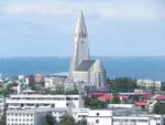 Die Hallgrmskirkja  (islndisch Kirche Hallgrmurs) ist eine evangelisch-lutherische Pfarrkirche der Islndischen Staatskirche in der Hauptstadt Reykjavk, das