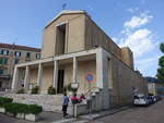 Francavilla al Mare, Pfarrkirche Santa Liberta, erbaut von 1943 bis 1951 (16.09.2022)