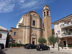 Crecchio, Pfarrkirche San Salvatore am Corso Umberto I.