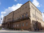 Manduria, Palazzo Imperiali Filotico an der Piazza Garibaldi (02.03.2023)