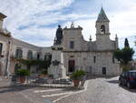 Venosa, Pfarrkirche dell Purgatorio an der Piazza Umberto I.