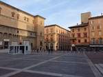 Bologna, historische Gebude an der Piazza Maggiore in der Altstadt (31.10.2017)