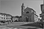 Brescello, Piazzo Matteotti und die Kirche Sants Martia Nascento, die  Kirche von Don Camillo .