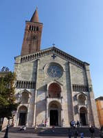Piacenza, Dom erbaut ab 1122, Kampanile von 1333, Fassade von 1563 (30.09.2018)