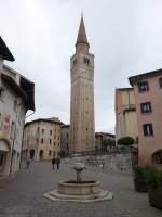 Pordenone, Campanile San Marco, erbaut bis 1347, 79 Meter hoch (24.09.2015)