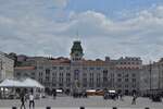 Das Rathaus an der Piazza Unit d’Italia in Triest.