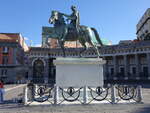 Neapel, Ferdinando Denkmal an der Piazza del Plebiscito (22.09.2022)