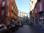 Neapel, Huser in der Via Tarsia im Viertel San Giuseppe (22.09.2022)