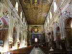 Neapel, Innenraum der Basilika Heiligtum von Santa Maria del Carmine Maggiore (23.09.2022)