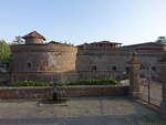 Vejano, Rocca Santa Croce an der Piazza XX.