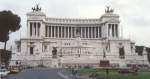 In Rom an der  Piazza Venezia befindet sich das National Monument von Victor Emmanuel II  auch Altar des Vaterlandes genannt.