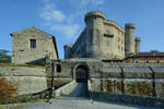 Das Castello Orsini-Odescalchi ist ein bemerkenswertes Beispiele fr die Militrarchitektur der italienischen Renaissance.