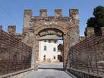 Cerveteri, Tor zum Palazzo Ruspoli in der Via Santa Maria (23.05.2022)
