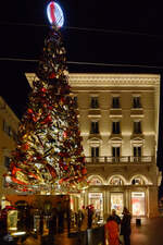 Dieser Weihnachtsbaum wurde im Dezember 2015 in Rom aufgestellt.