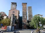 Savona, Torre Civica del Brandale, Torre Corsi und der Torre Guarnero an der Piazza del Brandale (02.10.2021)