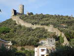 Noli, Castello auf dem Monte Ursino, erbut im 13.