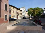 Salo, Fontana moderna in der Piazza Vittorio Emanuele II.