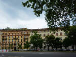 Typisch italienische Stadthuser im Zentrum von Mailand.
