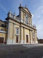Castiglione delle Stiviere, Kirche Santo Nazario, erbaut von 1761 bis 1768 im neo-klassizistischen Stil (08.10.2016)