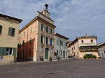 Rathaus von Solferino an der Piazza Torelli (08.10.2016)