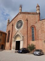 Mantua, San Francesco Kirche an der Piazza San Francesco d'Assisi, erbaut ab 1304, von 1782 bis 1811 Arsenal der sterreicher (08.10.2016)