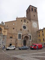 Lodi, Dom an der Piazza della Vittoria, erbaut ab 1160, restauriert von 1958 bis 1965 (01.10.2018)