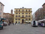 Ancona, historischer Palazzo an der Piazza Roma (31.03.2022)