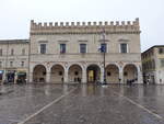 Pesaro, Palazzo Ducale an der Piazza del Popolo (31.03.2022)