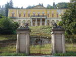 Meina, Villa Faraggiana, neoklassischer Bau, erbaut bis 1855 von der adeligen Familie Faraggiana aus Sarzana (06.10.2019)