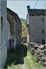 Die  Bahnhofstrasse  von Verigo (Valle Vigezzo).