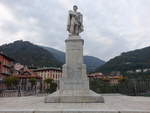 Varallo Sesia, Denkmal für Giacomo Antonini auf der Ponte Antonini (05.10.2018)