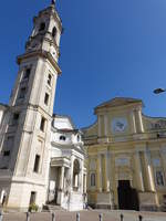 Montanaro, Chiesa della Assunta und St.