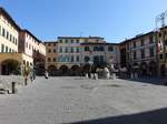 Empoli, Piazza Farinata degli Uberti mit Marmorbrunnen mit vier Lwen, erbaut 1827 durch Luigi Pampaloni (16.06.2019)