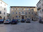 Pitigliano, historisches Rathaus an der Piazza Garibaldi (22.05.2022)