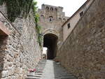 Massa Marittima, Stadttor Porta alla Silici in der Via Moncini (22.05.2022)