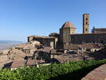 Volterra, Baptisterium und Dom St.