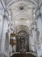 Burgeis, Stiftskirche Marienberg, dreischiffige Pfeilerbasilika, von 1642 bis 1647   barockisiert (04.08.2012)