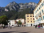 Riva del Garda, Piazza Guiseppe Garibaldi (07.10.2016)