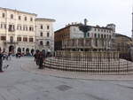 Perugia, Fontana Maggiore an der Piazza IV Novembre (26.03.2022)