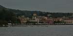 Wir haben den Anleger in Garda am Gardasee verlassen und Blicken auf Garda.
