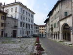 Feltre, historische Palazzos an der Piazetta Taento Trieste (17.09.2019) 