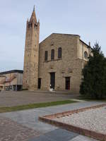 Abano Terme, Dom San Lorenzo, Piazza St.