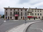 Follina, historische Palazzos an der Via Martiri della Liberta (17.09.2019)