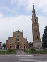 Cornuda, Pfarrkirche San Martino, neoromanischen Stil, erbaut bis 1925 (17.09.2019)